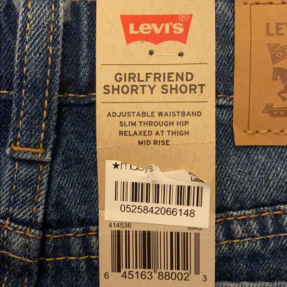 2 Levi’s Shorts - Picture 4 of 6